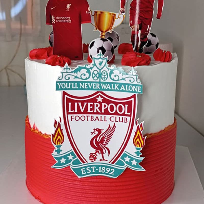 Liverpool Football Cake - Pearlcakenbake